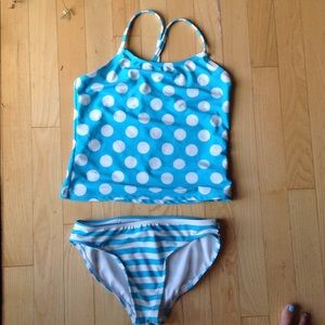 Girls swimsuit